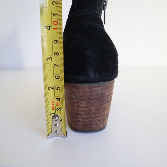 Dolce Vita Black Suede Stacked Heel Ankle Boots, Size 6 - Picture 11 of 11